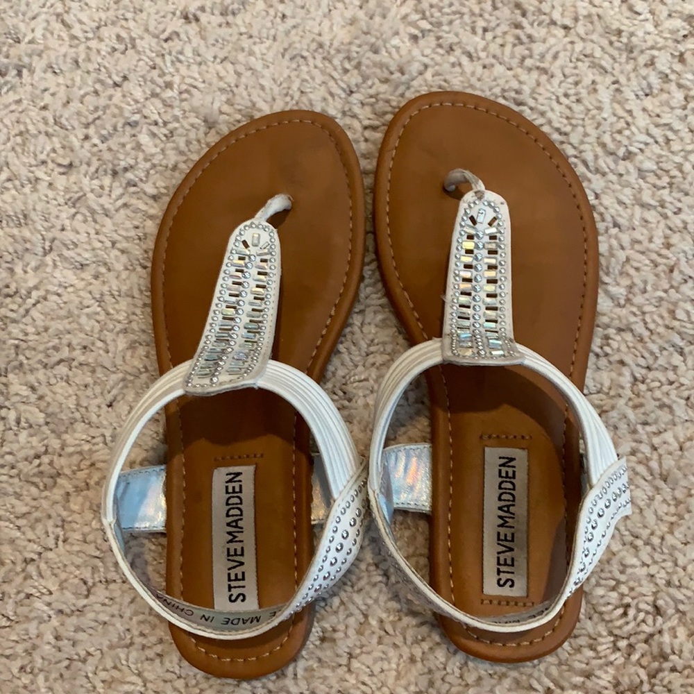 Steve Madden girl sandals- white with beading